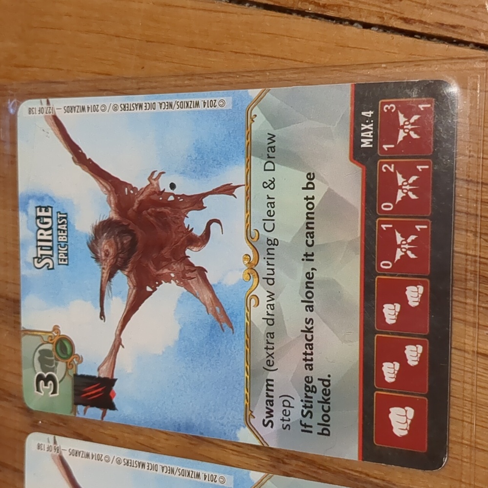 D&D Battle for FaerĂťn Dice Masters - 85 Cards 28 Base Dice 69 Char Dice - Picture 15 of 16